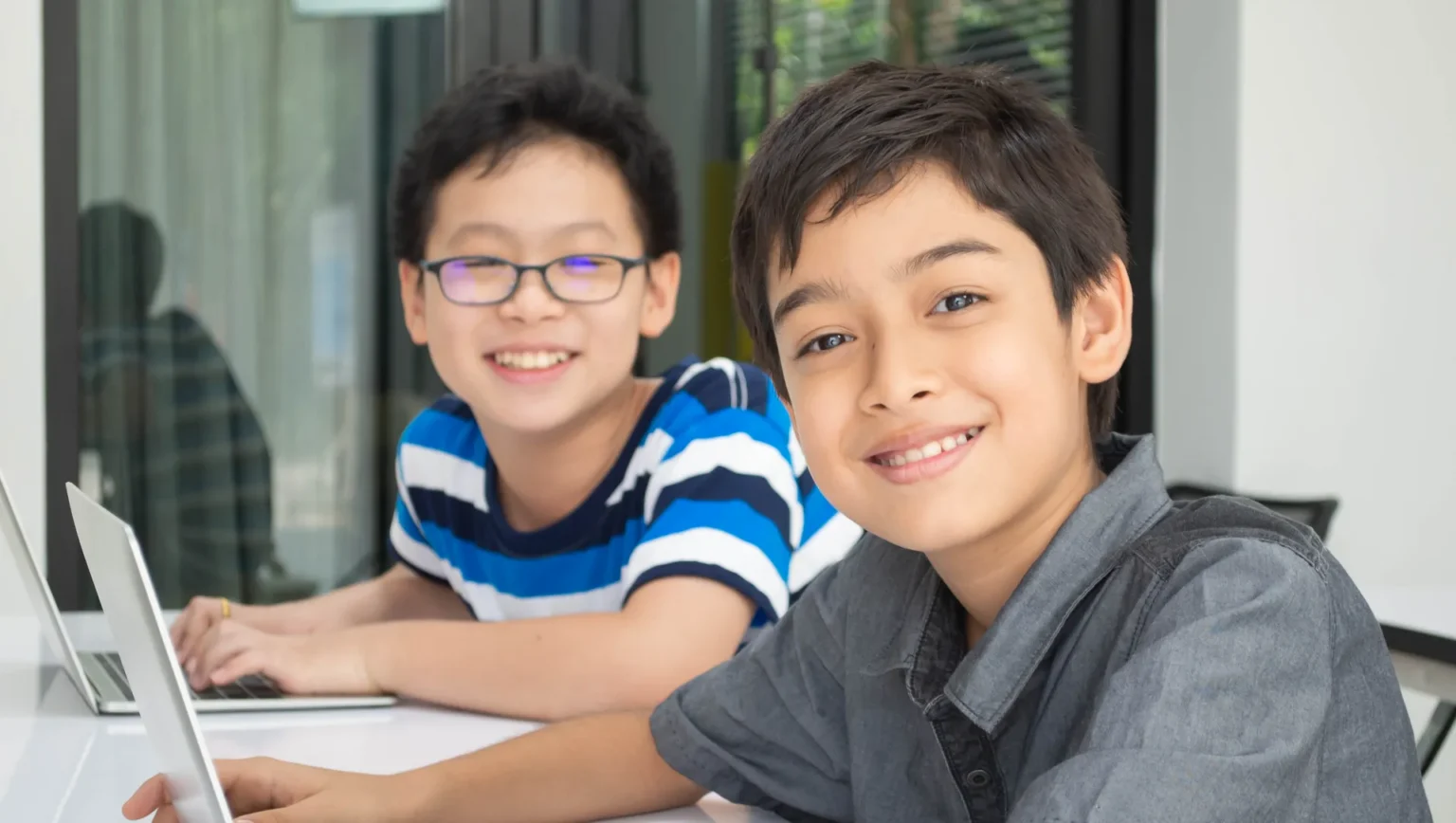 How to Talk to Your Child About Starting a Coding Program When They Are Not Sure